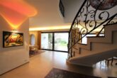 Villa zum Träumen: 300m², edel, extravagant und exklusiv ! - ...zum Garten zu