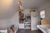 Schlafzimmer 2 - 3 ZKB, 85m², zentrumsnah mit Terrasse, 2 kl. Balkonen u. Tiefgaragenstellplatz