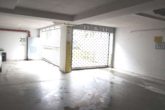 Garageneinfahrt - 3 ZKB, 85m², zentrumsnah mit Terrasse, 2 kl. Balkonen u. Tiefgaragenstellplatz