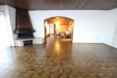 Wohnzimmer - Unverwechselbar, außergewöhnlich u. authentisch: Charmanter L-Bungalow, 183m² mit Garage
