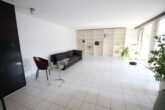 Stilvolles Wohnen in Hockenheim: Barrierefreier Bungalow mit Erbbauvertrag - Wohnzimmer