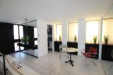 Stilvolles Wohnen in Hockenheim: Barrierefreier Bungalow mit Erbbauvertrag - Entrée