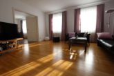 Wohnzimmer - Ein seltenes Juwel: Einfamilienhaus, 260m² mit parkähnlichem Garten und edlem Ambiente