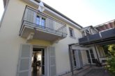 Hausansicht - Ein seltenes Juwel: Einfamilienhaus, 260m² mit parkähnlichem Garten und edlem Ambiente
