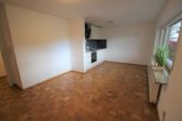 Wohn-Essbereich - 36m²-Apartment, 1 ZKB, saniert, am Waldrand in HD- Ziegelhausen