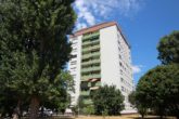 Hausansicht - 3 ZKB, 86m² barrierefrei: mit Lift, TG-Stellplatz und sensationelle Aussicht
