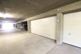 Garage - Schönes Wohnen in Sandhausen: 3 ZKB, 91m², mit Sonnenbalkon und Tiefgaragenstellplatz