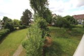Ausblick Wohnzimmer - Gepflegt und mit viel Platz: 4 ZKB auf 99m² inkl. Stellplatz in Eppelheim