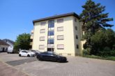 Hausansicht - Für Kapitalanleger: 2- Zimmer-Wohnung mit Balkon und Tiefgaragenstellplatz in Leimen