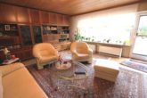 Wohnzimmer - Einfamilienhaus: 132m² , sehr gepflegt, mit Garten und 2 Garagen