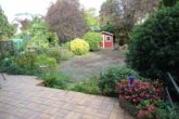 Garten - Einfamilienhaus: 132m² , sehr gepflegt, mit Garten und 2 Garagen