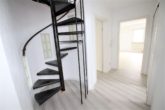 Flur 1. OG - Einfamilienhaus, freistehend, 5ZKB auf 190m²: Schönes Wohnen mit gr. Terrasse u.Garten in Walldorf