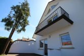 Hausansicht - Einfamilienhaus, freistehend, 5ZKB auf 190m²: Schönes Wohnen mit gr. Terrasse u.Garten in Walldorf