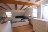 Schlafzimmer 2. OG - Liebevoll ausgebautes 132m² Fachwerk: mit Ausbaureserve, Garten und Garage