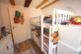 Kinderzimmer 2. OG - Liebevoll ausgebautes 132m² Fachwerk: mit Ausbaureserve, Garten und Garage
