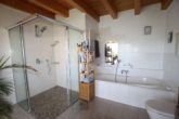 Badezimmer OG - Schönes Wohnen in Hockenheim: 187m² mit Garten, Garage u. Carport uvm.