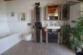 Badezimmer OG - Schönes Wohnen in Hockenheim: 187m² mit Garten, Garage u. Carport uvm.