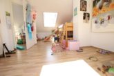 Kinderzimmer 2 - Schönes Wohnen in Neckargemünd- Dilsberg: Maisonette mit 110m²